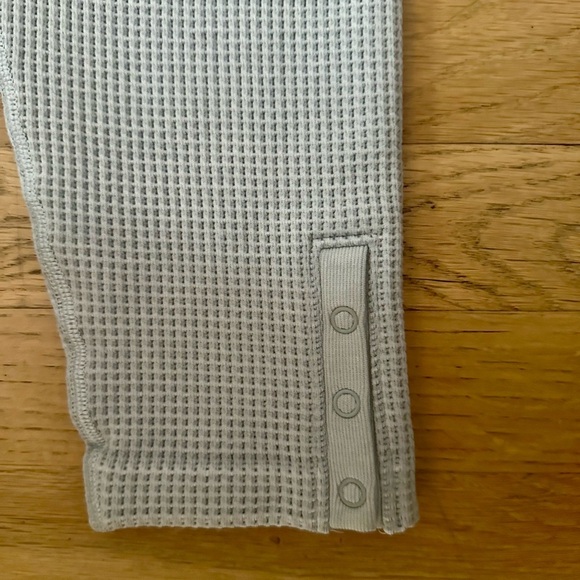 Tan Full-Length Leggings with Smooth Finish - Picture 5 of 5